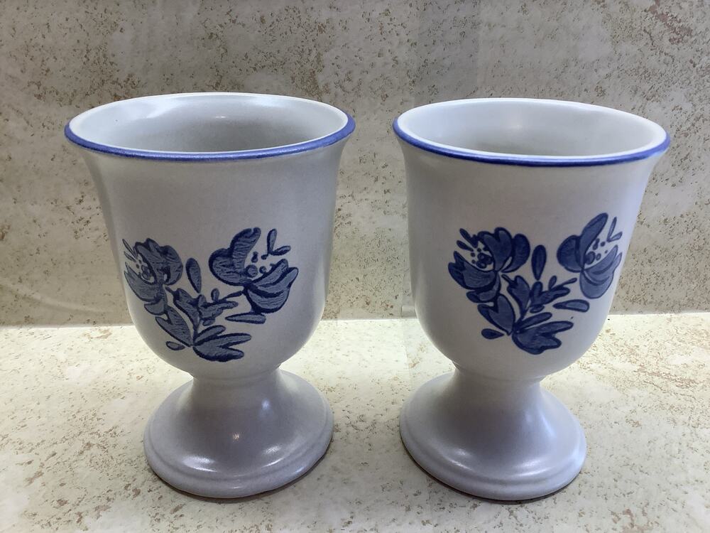Pfaltzgraff Yorktowne Stoneware Goblet - Set of Two - Footd Pedestal Goblet